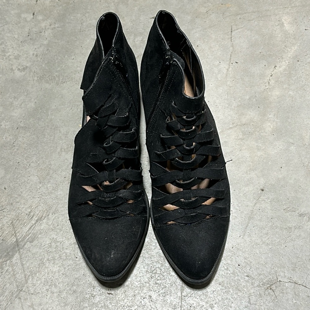 Qupid Black Summer Booties‎ / Size 9 / U-2